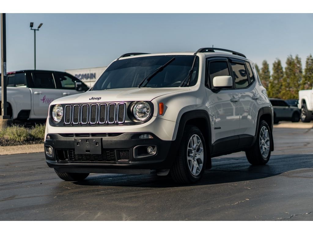 Used 2018 Jeep Renegade Latitude FWD SUV