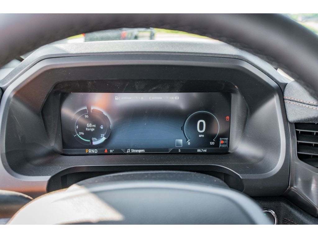 2025 Ford F-150 Lightning Lariat - Photo 13