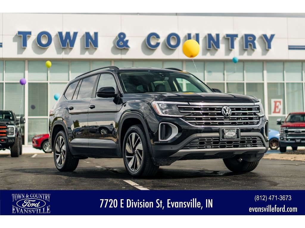 Used 2024 Volkswagen Atlas 2.0T SE w/Technology SUV