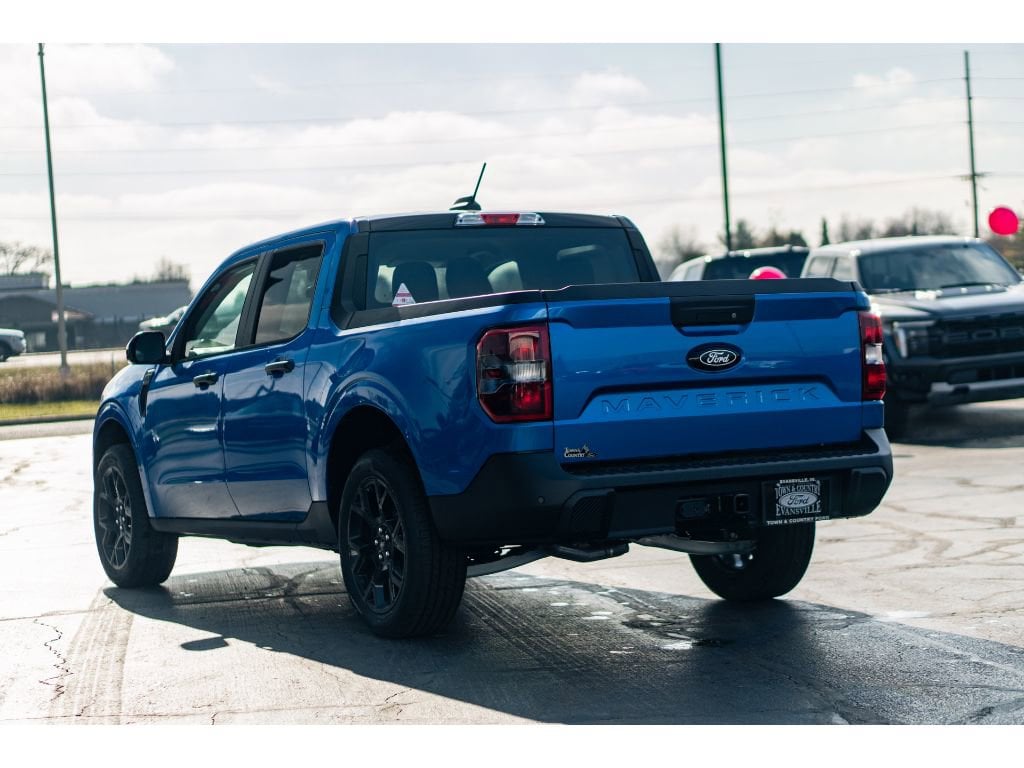New 2025 Ford Maverick XLT Truck SuperCrew