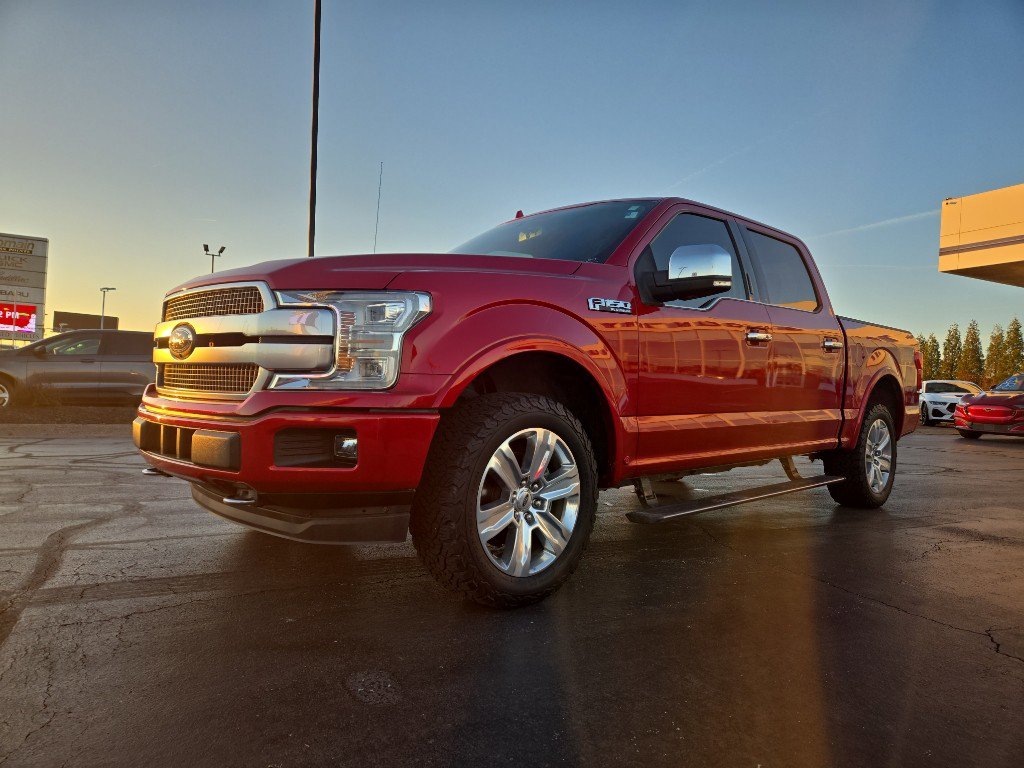 2020 Ford F-150 Platinum's photo