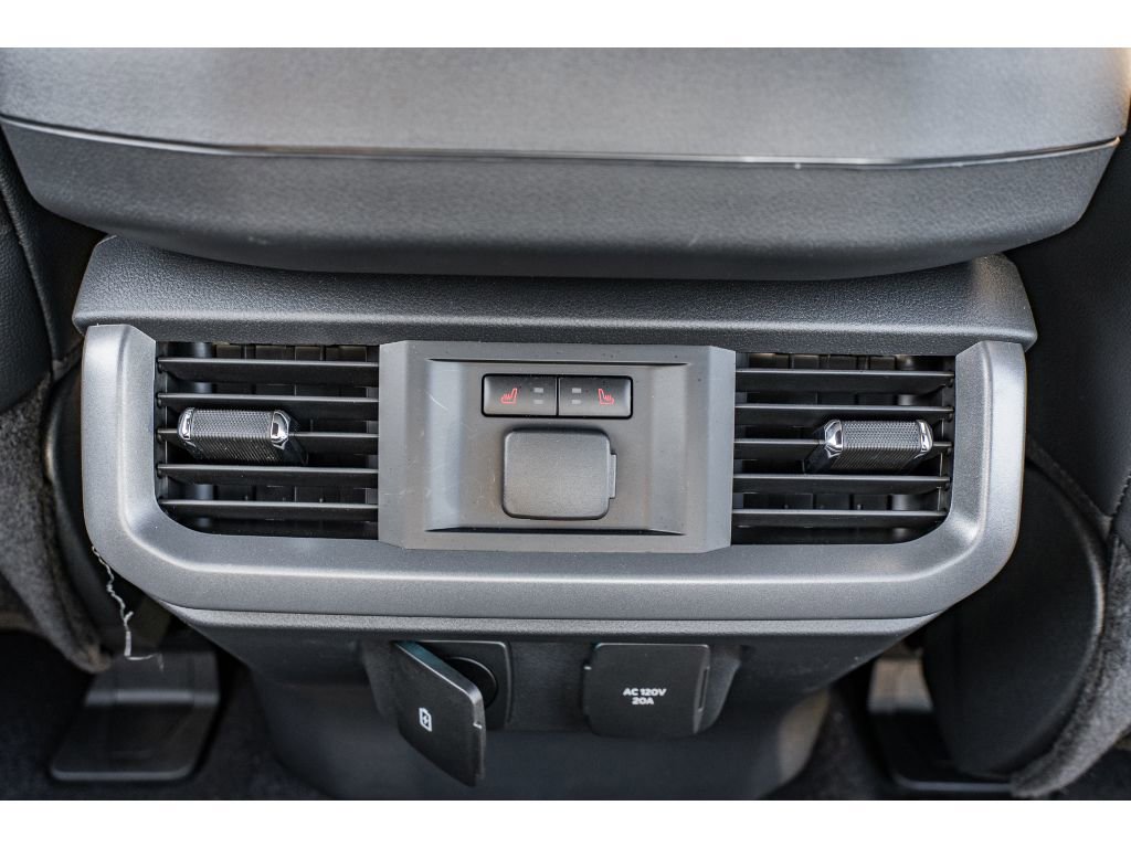 2025 Ford F-150 Lightning Lariat - Photo 29