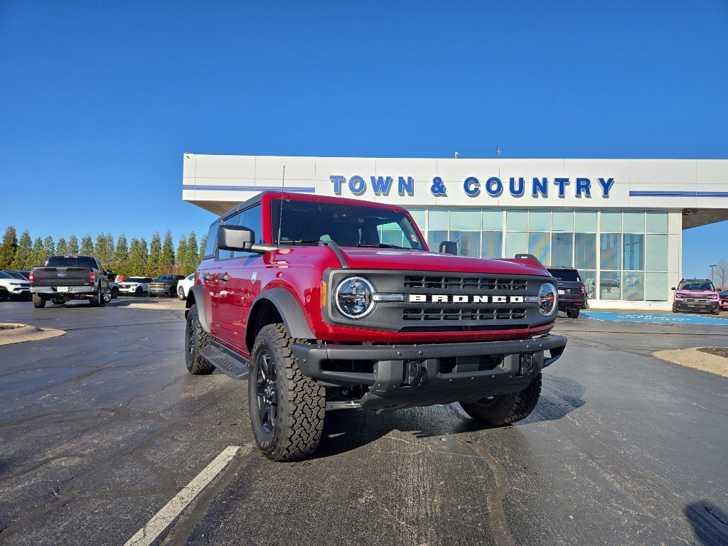 2025 Ford Bronco SUV 