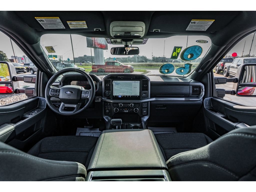 2025 Ford F-150 XLT - Photo 10