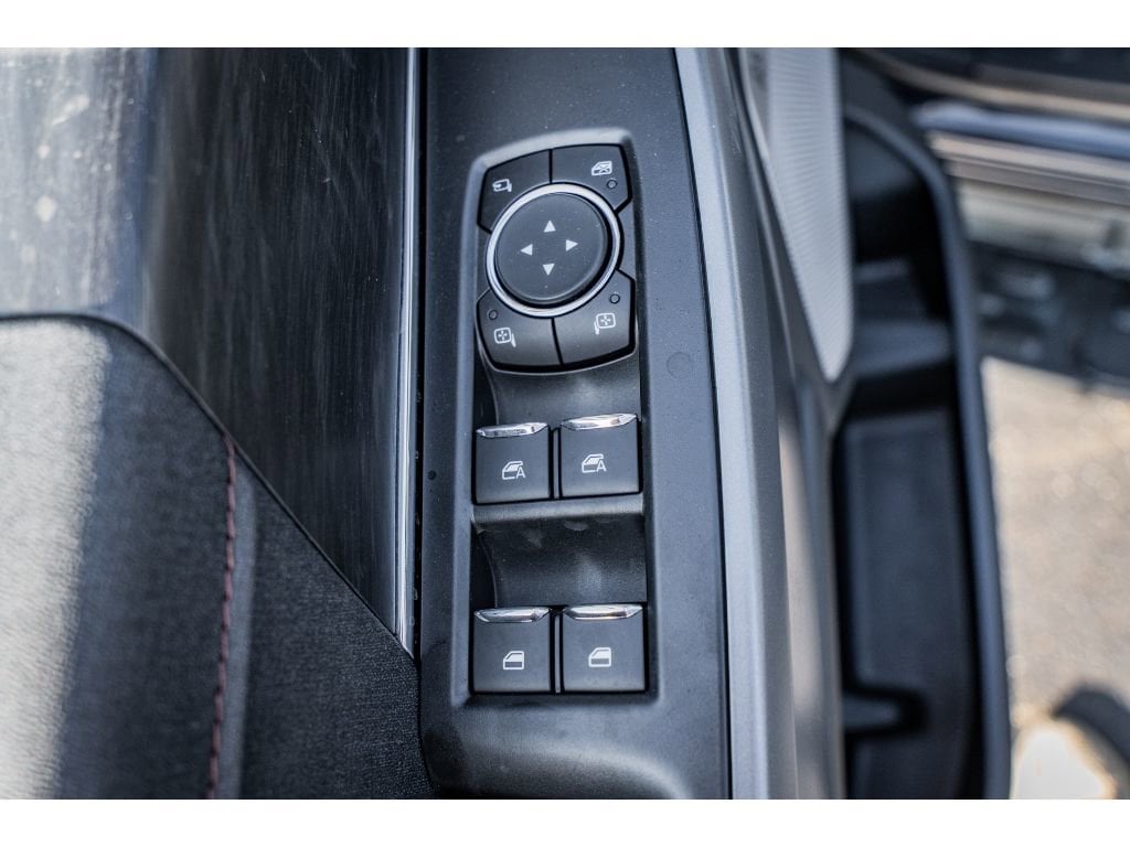 2025 Ford F-150 Lightning Lariat - Photo 6