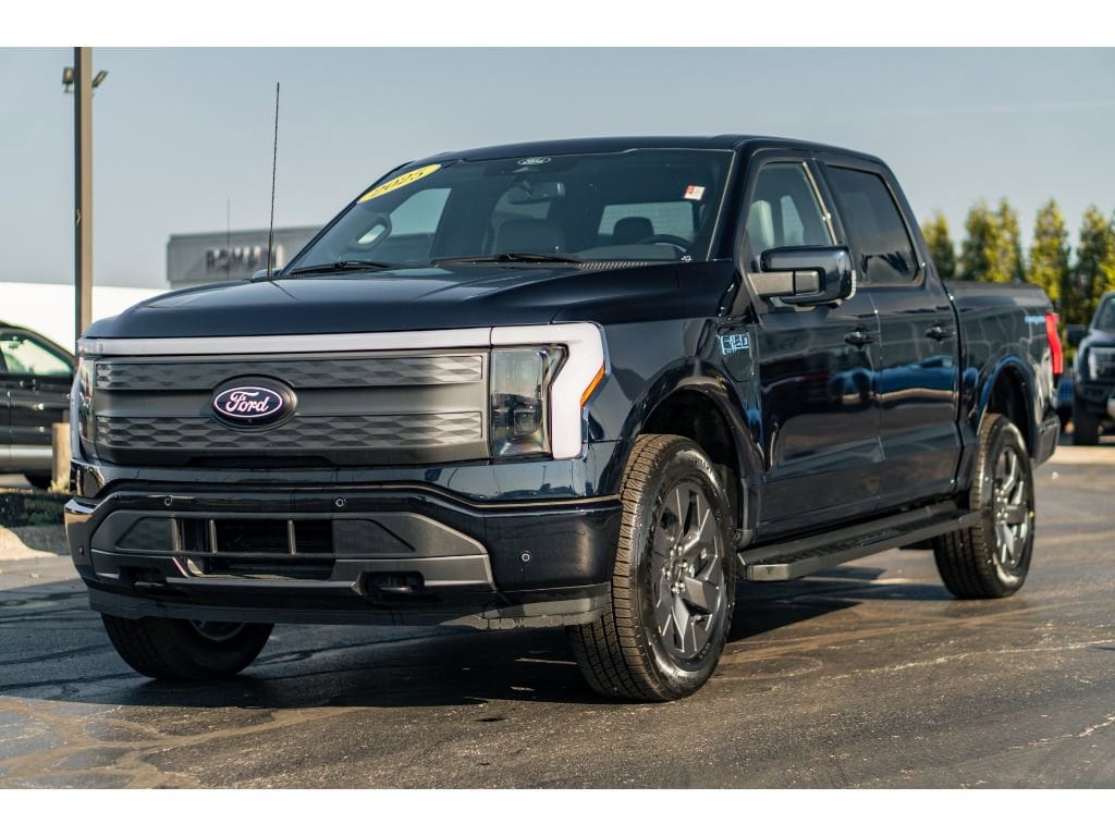 New 2025 Ford F-150 Lightning Lariat Truck SuperCrew Cab