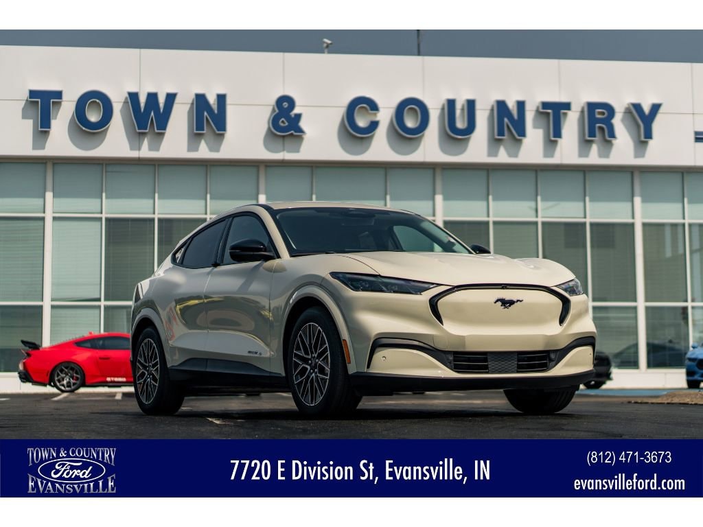 2025 Ford Mustang-Mach-e Premium's photo