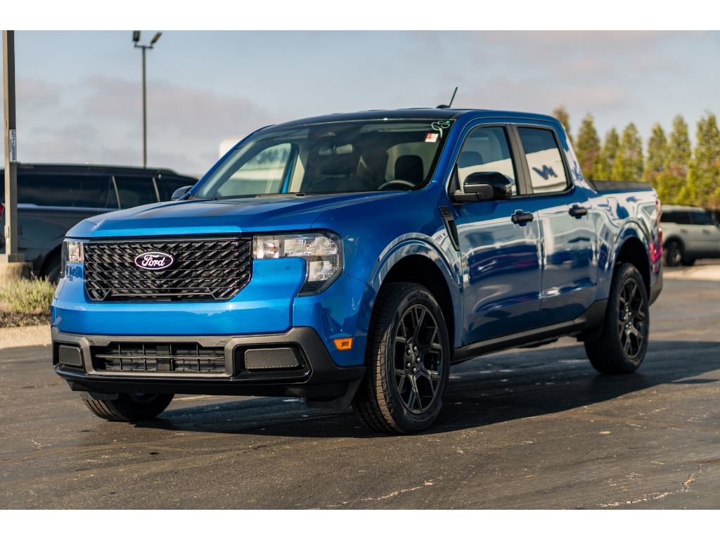 New 2025 Ford Maverick XLT Truck SuperCrew
