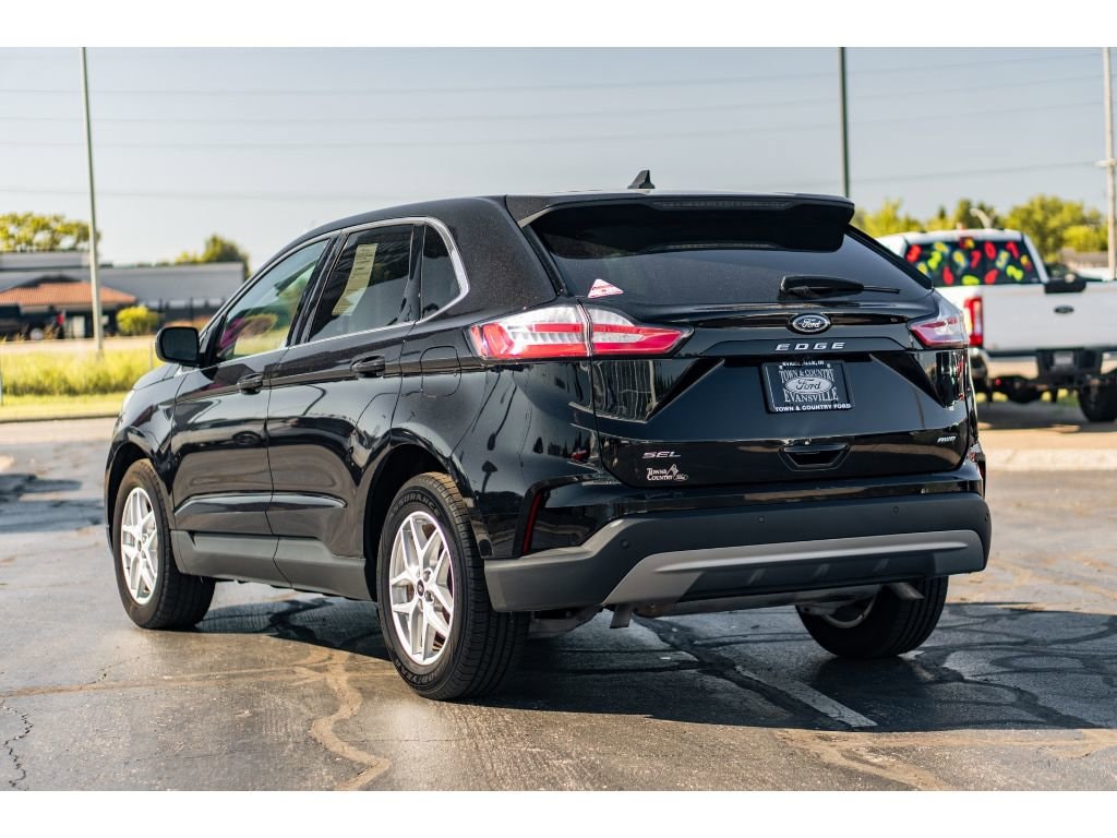 Used 2024 Ford Edge SEL SUV