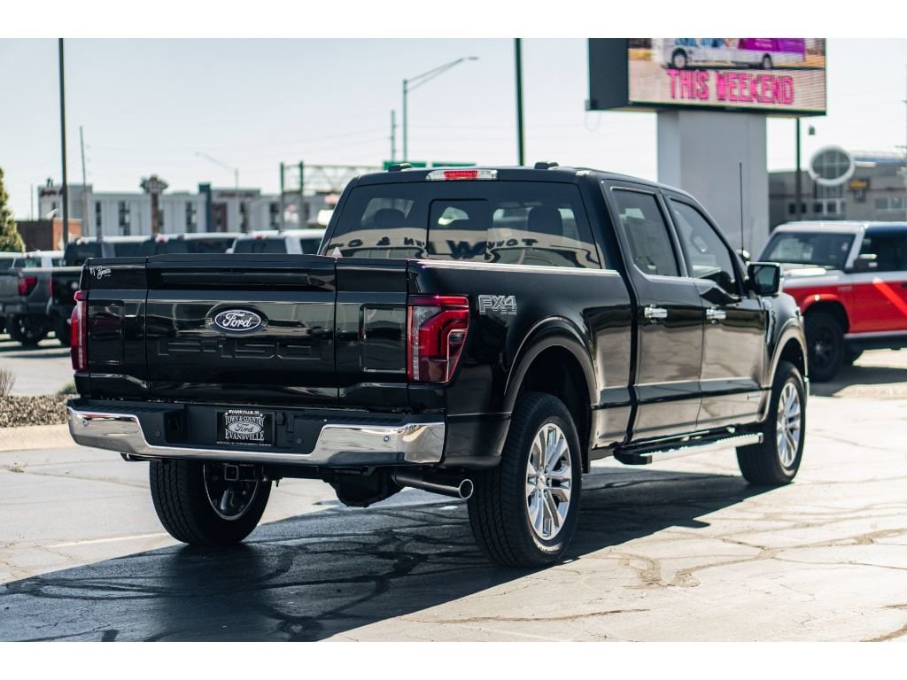 New 2025 Ford F-150 Lariat Truck SuperCrew Cab