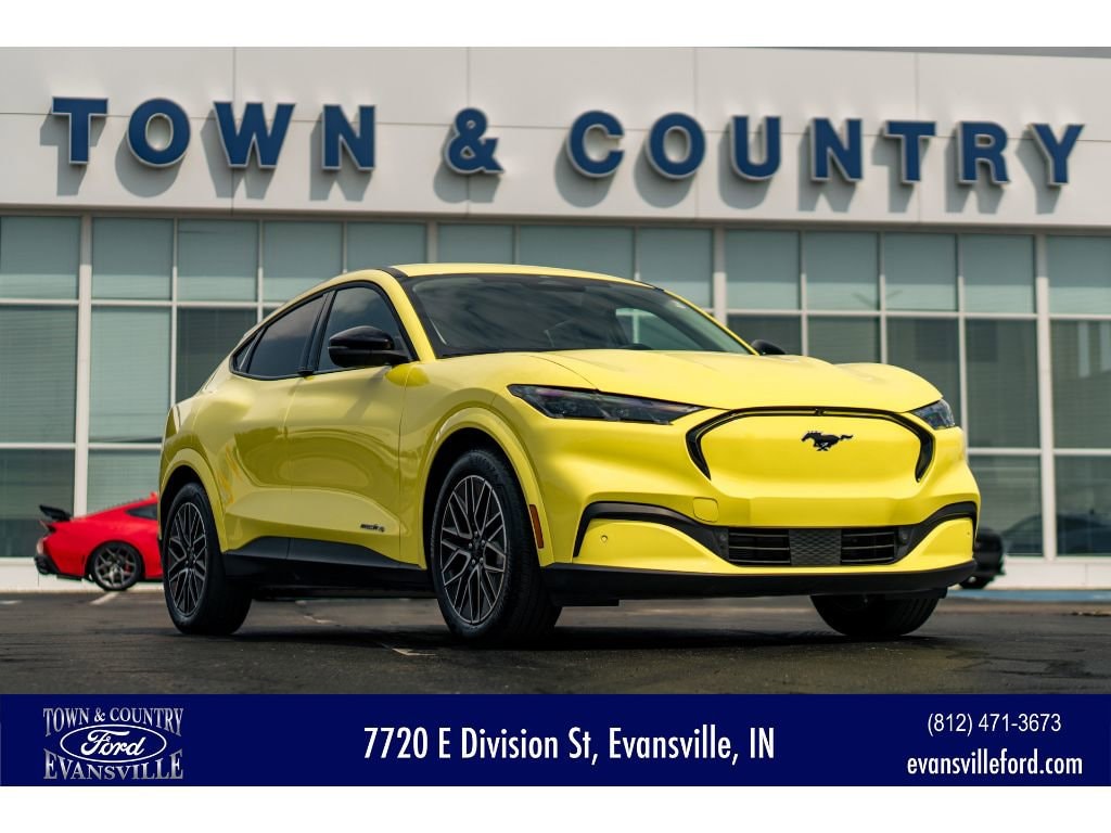 2025 Ford Mustang-Mach-e Premium's photo
