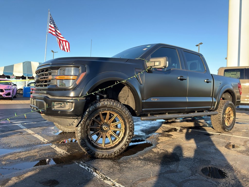 2025 Ford F-150 XLT's photo
