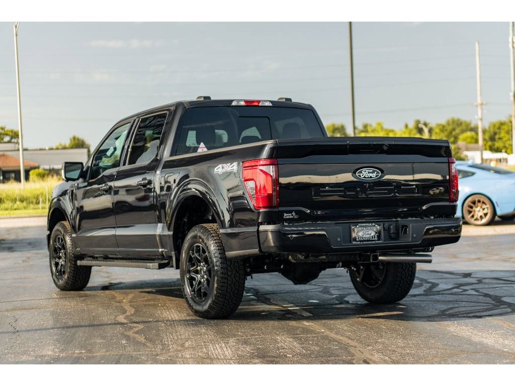 New 2025 Ford F-150 XLT Truck SuperCrew Cab