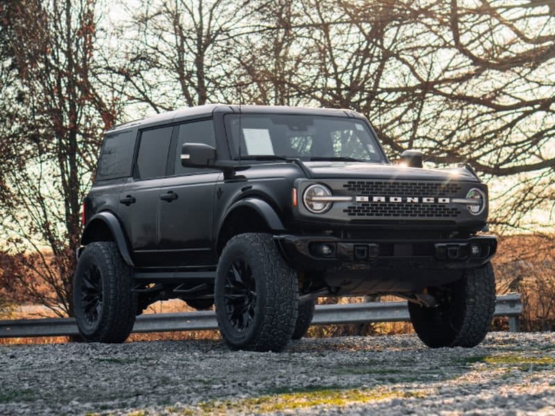 2025 Ford Bronco SUV 