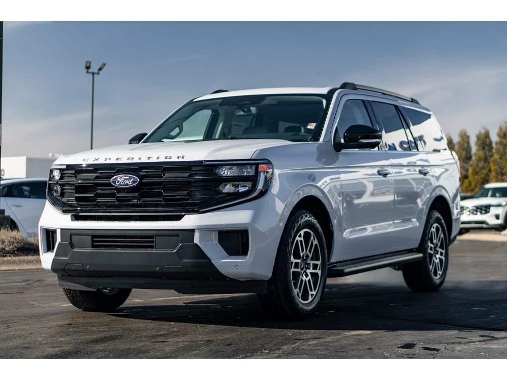 New 2026 Ford Expedition Active SUV