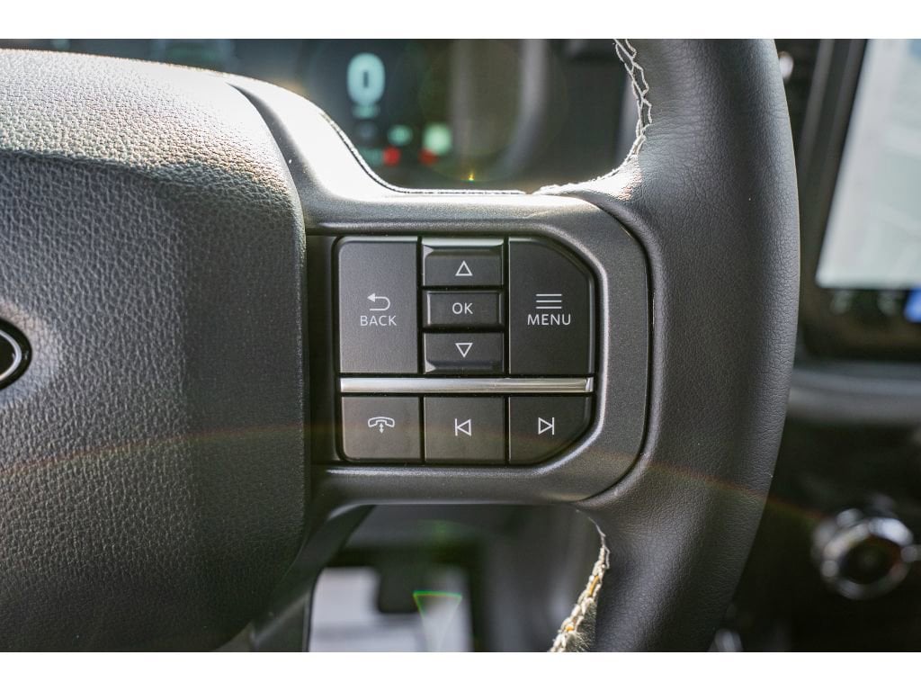 2025 Ford F-150 XLT - Photo 13