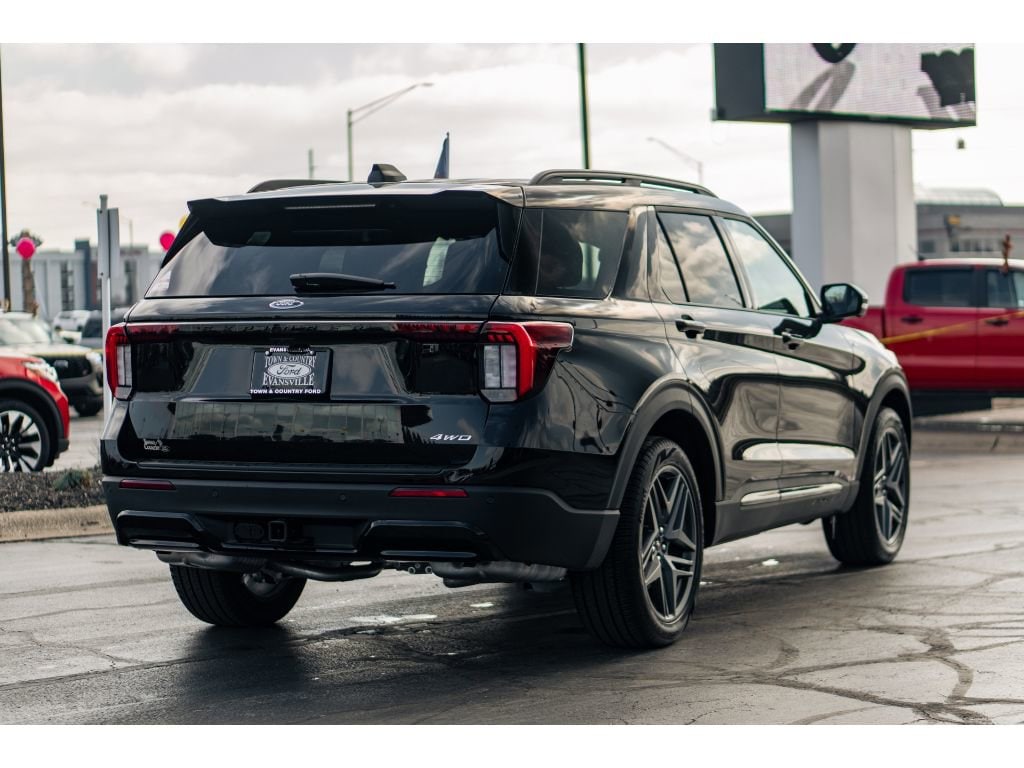 New 2026 Ford Explorer ST-Line SUV