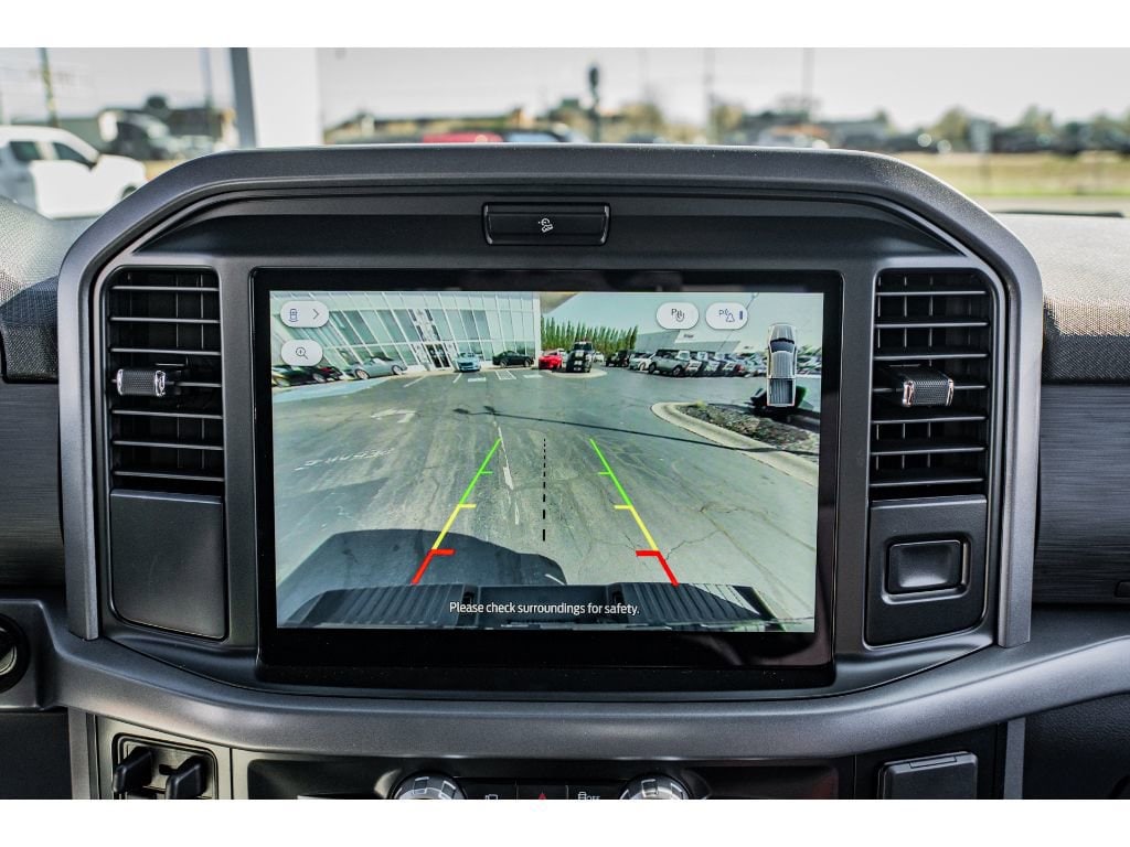 2025 Ford F-150 XLT - Photo 16