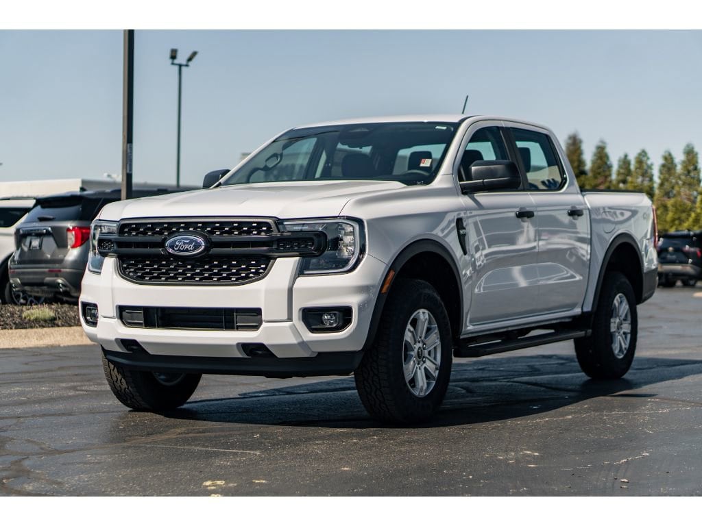 New 2025 Ford Ranger XL Truck SuperCrew