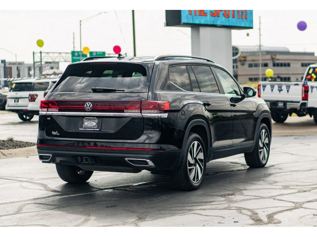 Used 2024 Volkswagen Atlas 2.0T SE w/Technology SUV
