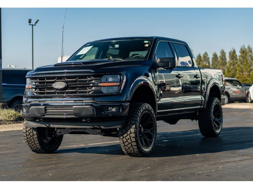 New 2025 Ford F-150 XLT Truck SuperCrew Cab