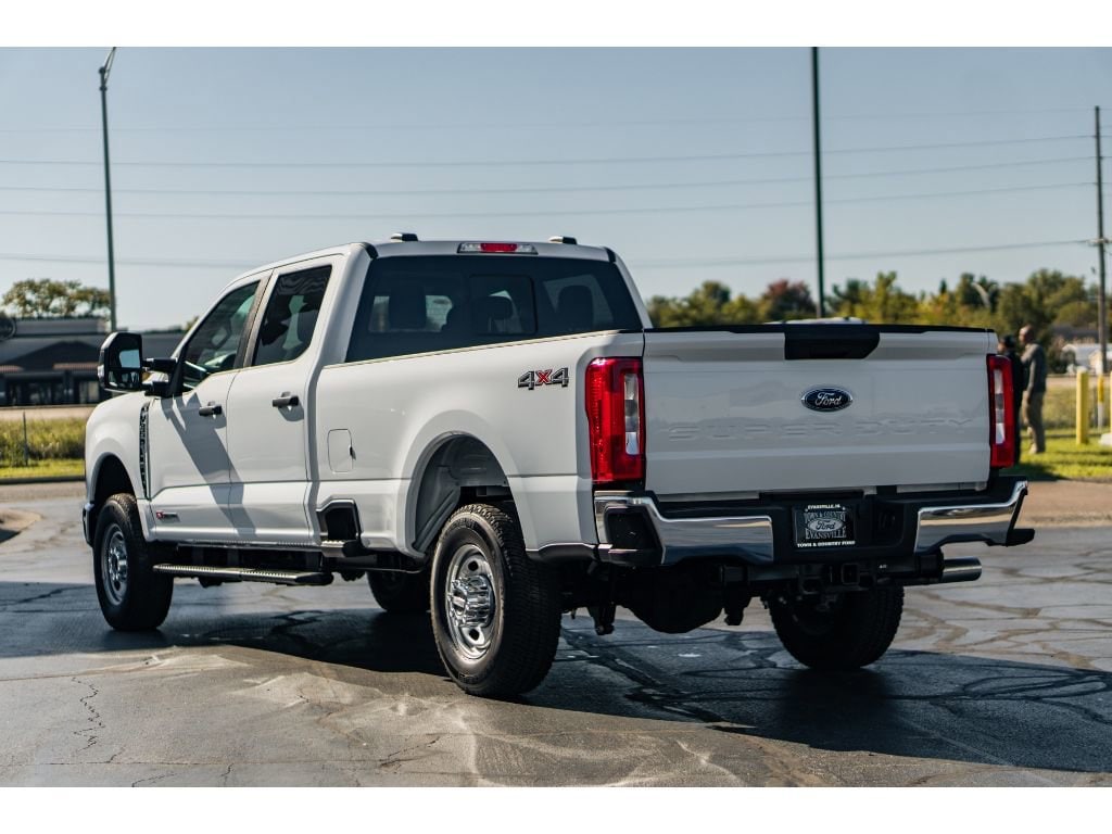 New 2026 Ford F-250 Truck Crew Cab
