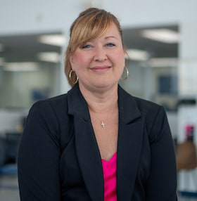Staff member Jenny Haisley from ID_40dd47
