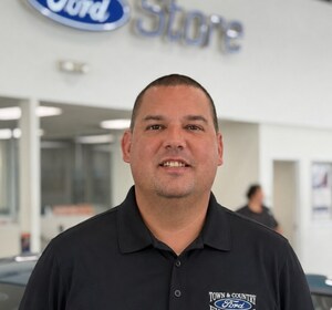 Staff member Sam Ballou from ID_27dc57