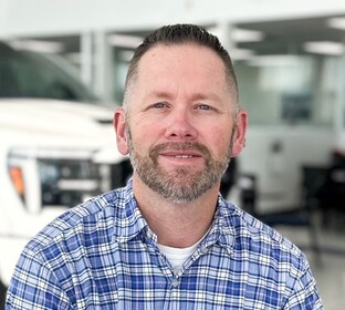 Staff member Brad Powell from ID_27dc57