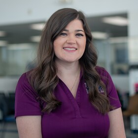 Staff member Kelsey Lingafelter from ID_40dd47