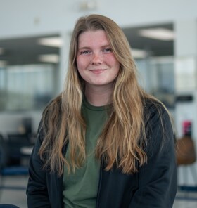 Staff member Jessyka Hart from ID_921668