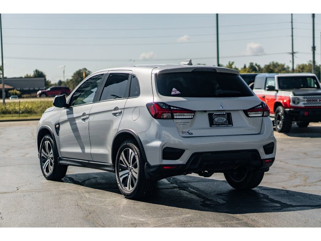 Used 2023 Mitsubishi Outlander Sport 2.0 ES SUV