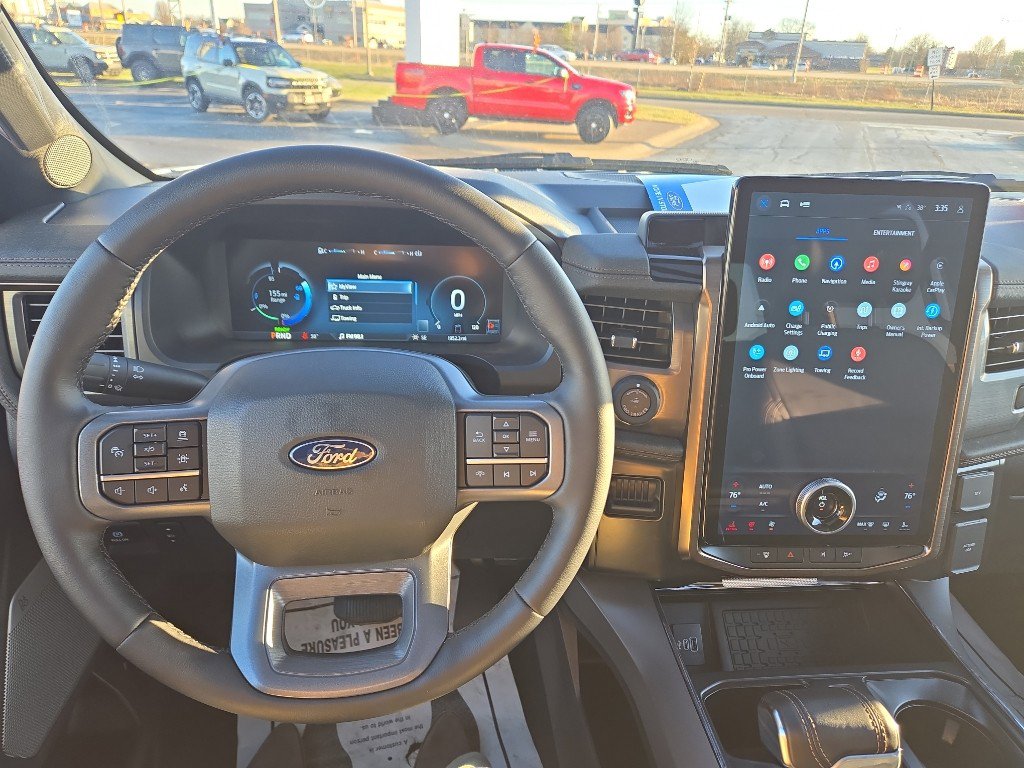 2025 Ford F-150 Lightning Lariat - Photo 9