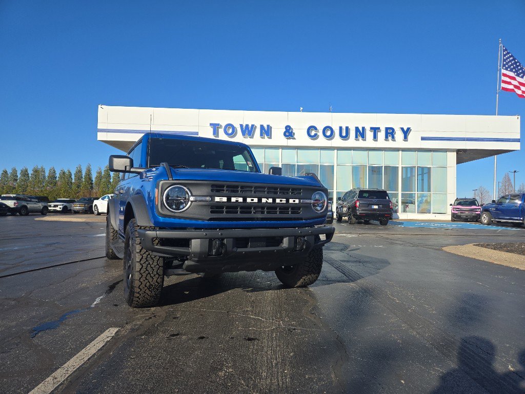 2025 Ford Bronco SUV 