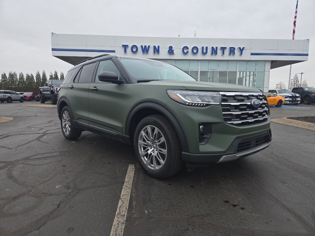 2026 Ford Explorer Active's photo