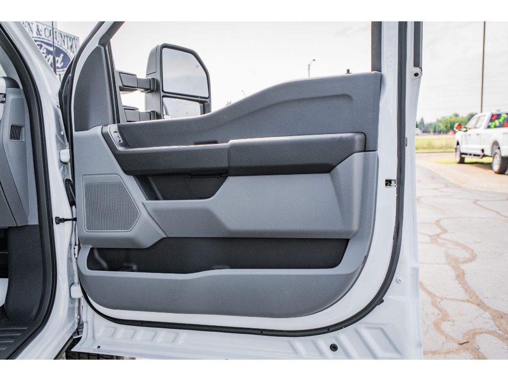 2026 Ford F-250 Super Duty XL - Photo 21