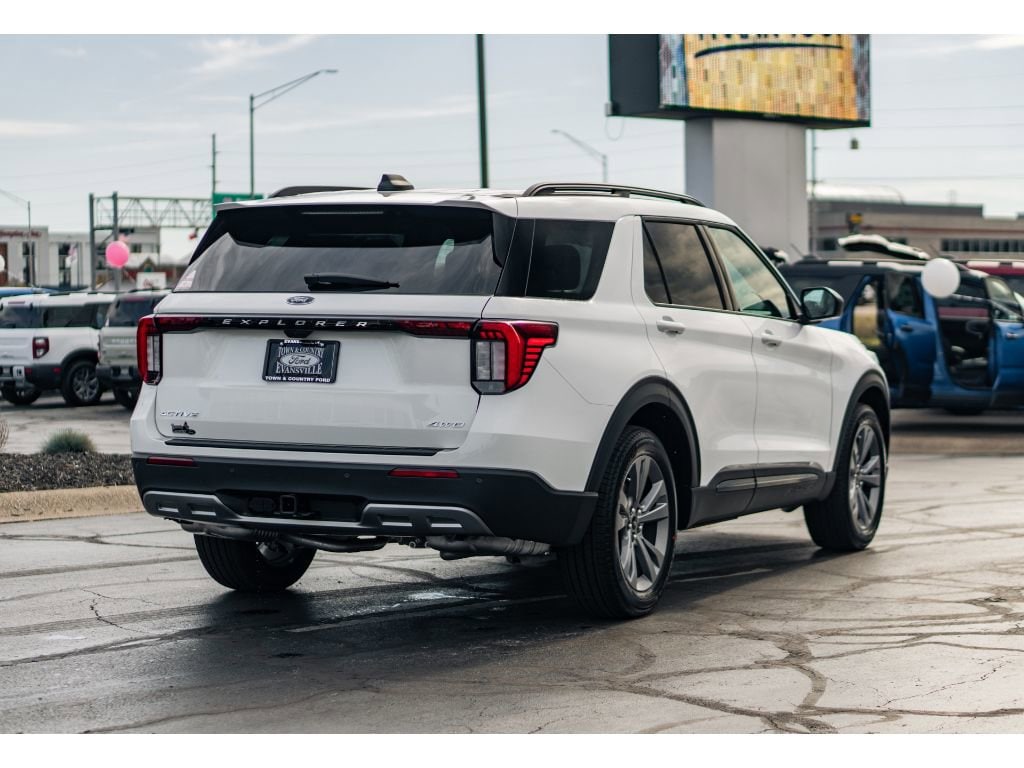 New 2026 Ford Explorer Active SUV