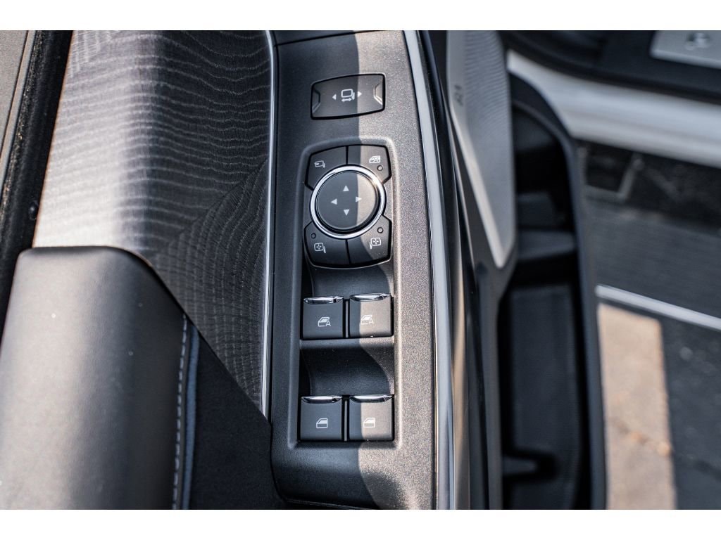 2025 Ford F-350 Super Duty Platinum - Photo 7