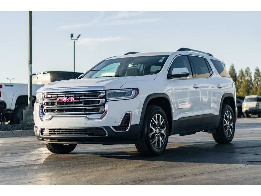Used 2023 GMC Acadia SLE SUV