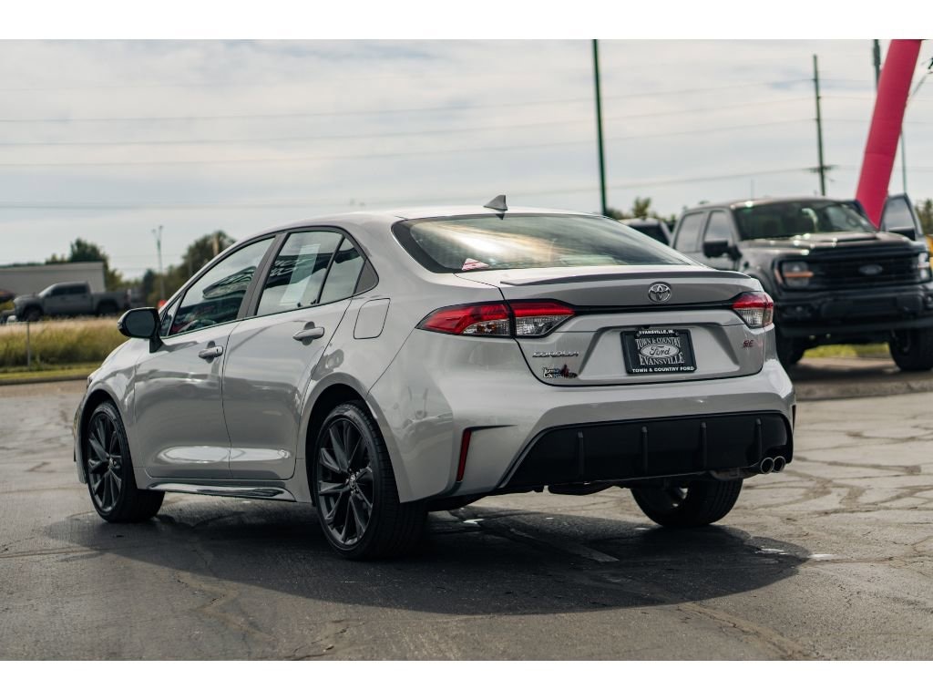 Used 2024 Toyota Corolla SE Sedan
