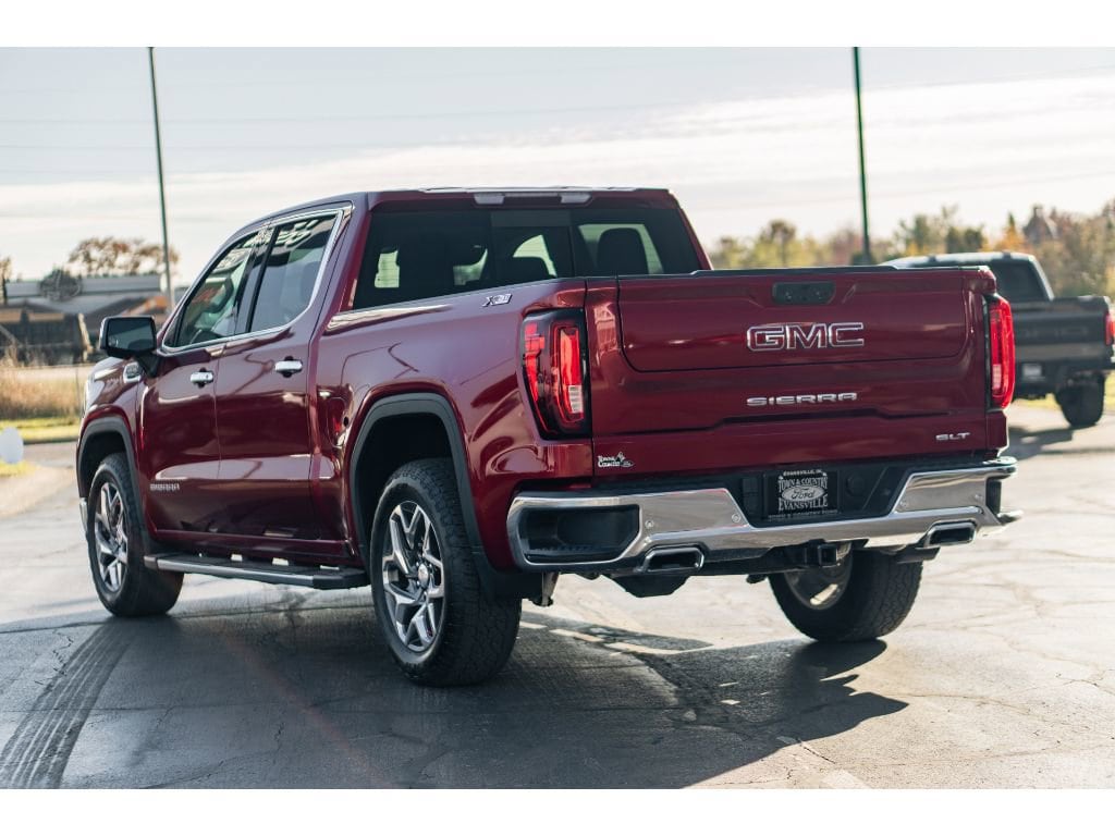 Used 2022 GMC Sierra 1500 SLT Truck Crew Cab