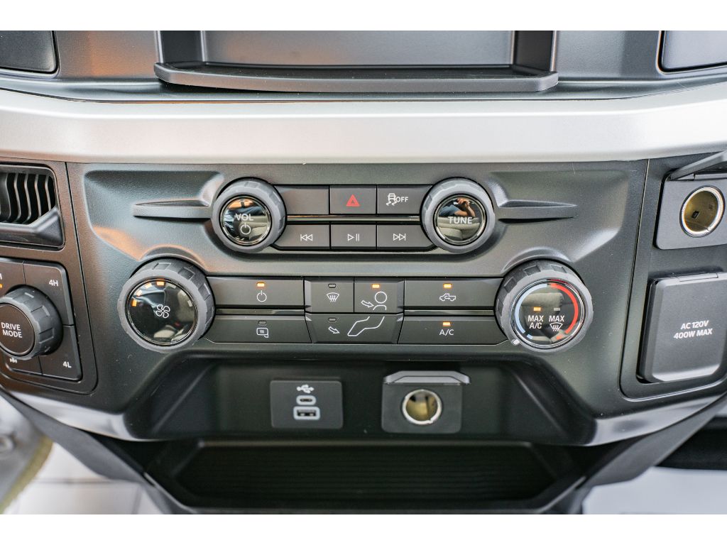 2026 Ford F-250 Super Duty XL - Photo 17