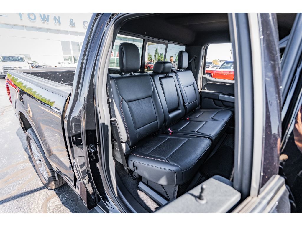 2025 Ford F-150 Lariat - Photo 25