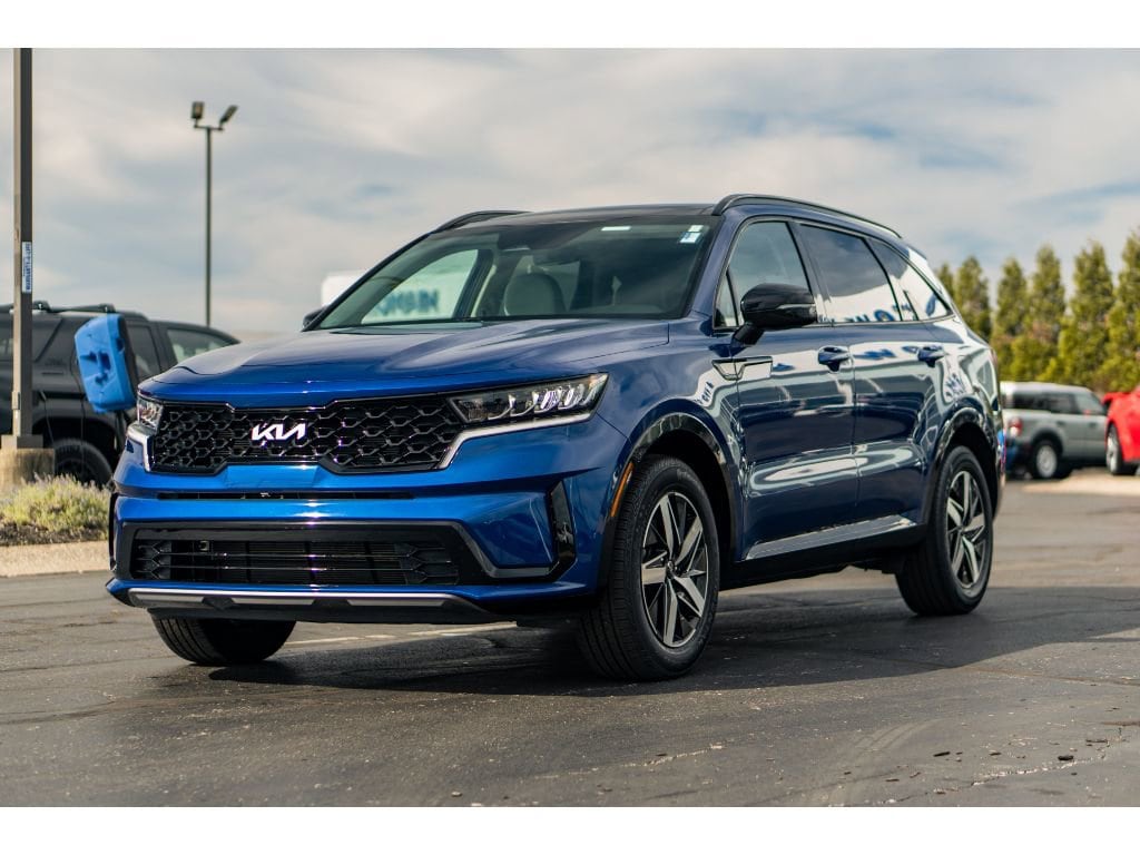 Used 2023 Kia Sorento S SUV