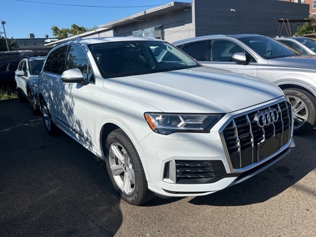 Used 2020 Audi Q7 Premium with VIN WA1AXAF79LD000659 for sale in Englewood, NJ