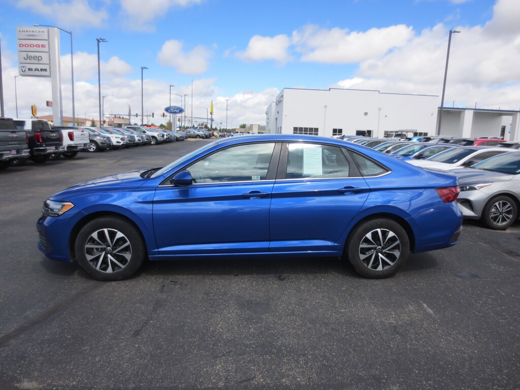 Used 2024 Volkswagen Jetta S S Auto