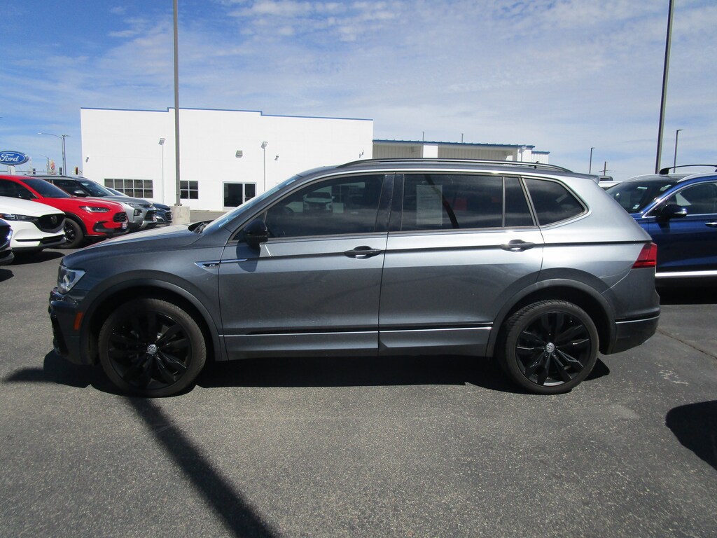 Used 2020 Volkswagen Tiguan SE 2.0T SE 4MOTION