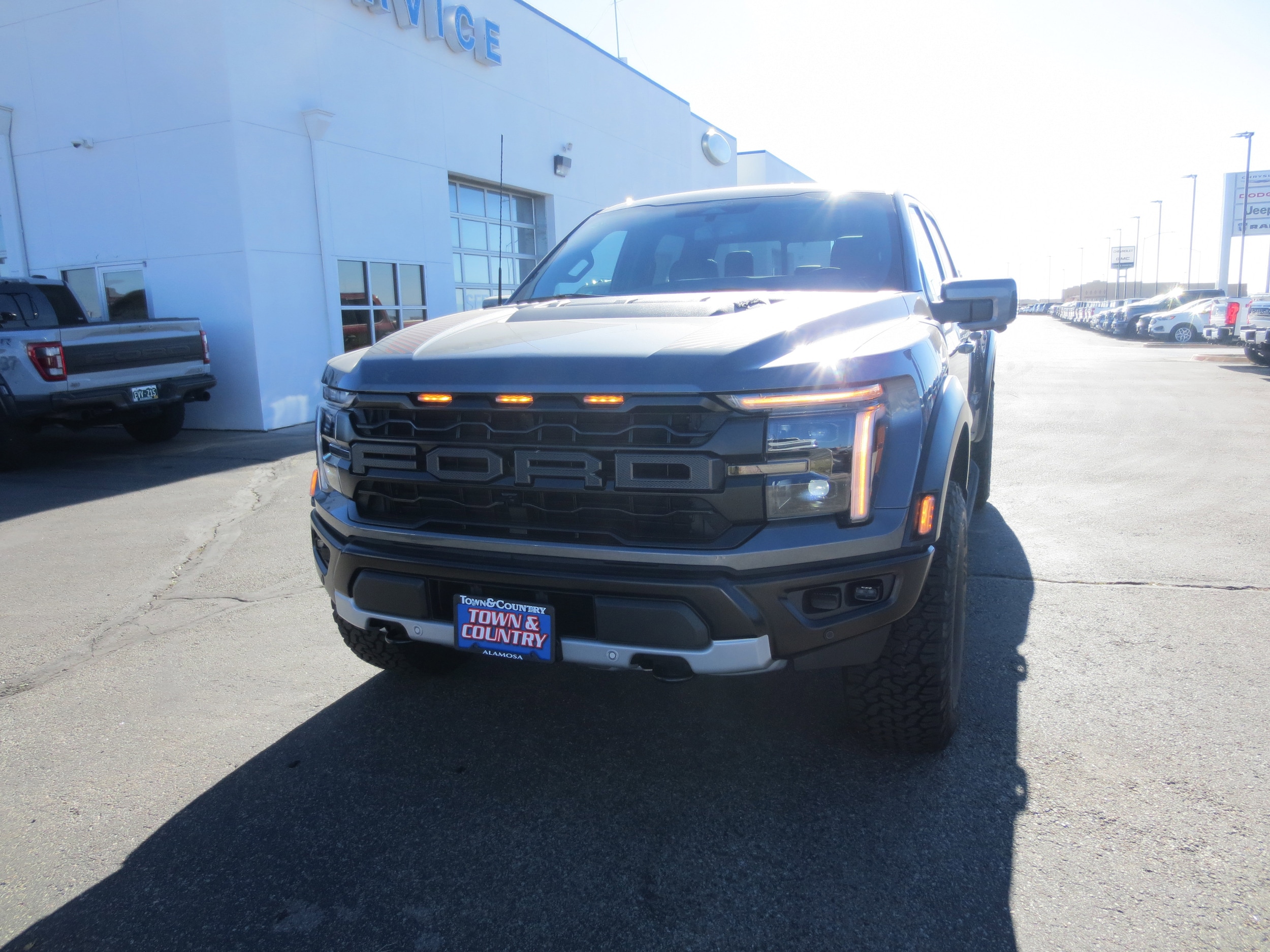 2025 Ford F-150 Raptor's photo