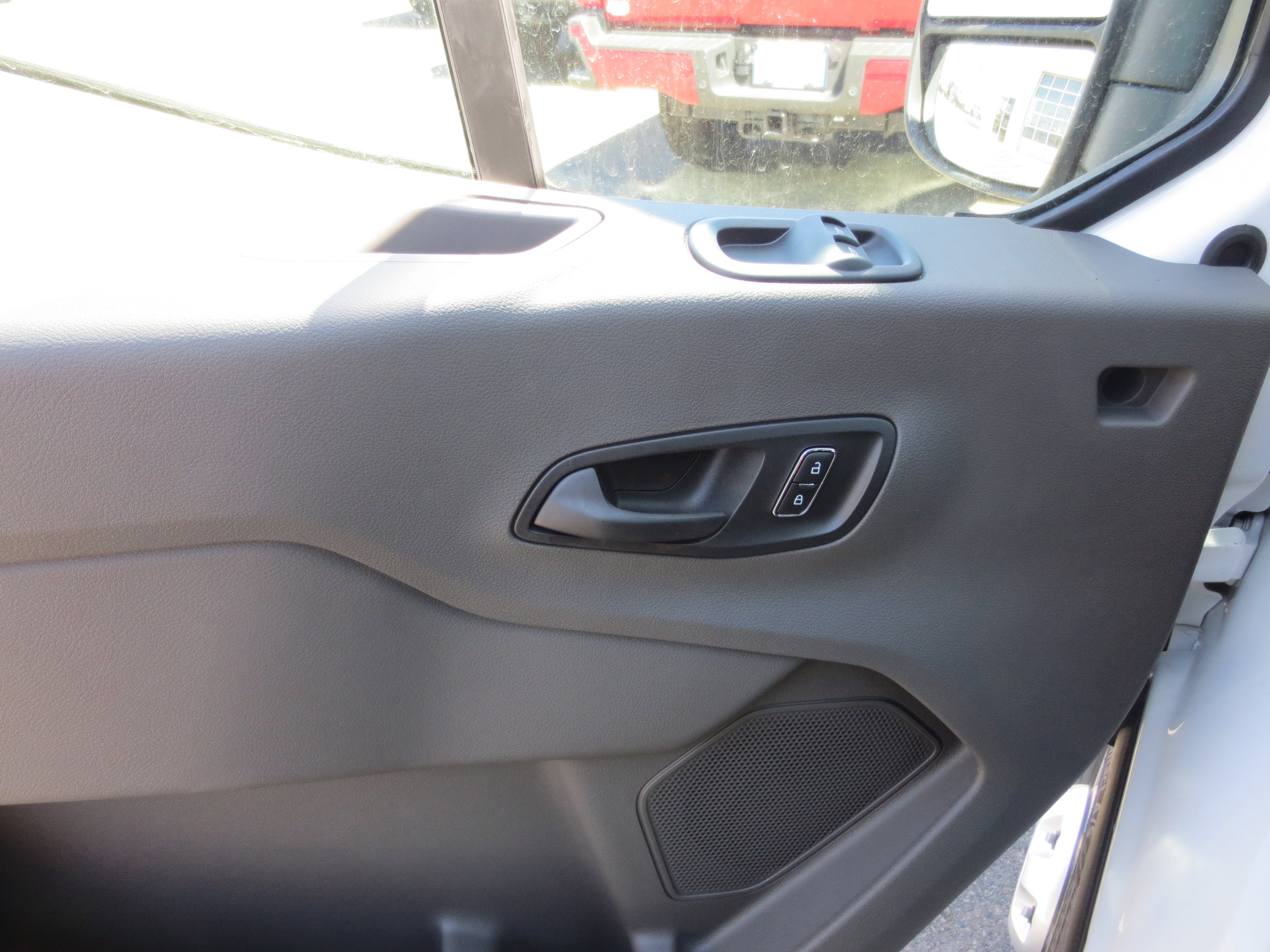 2026 Ford Transit Van Base - Photo 8