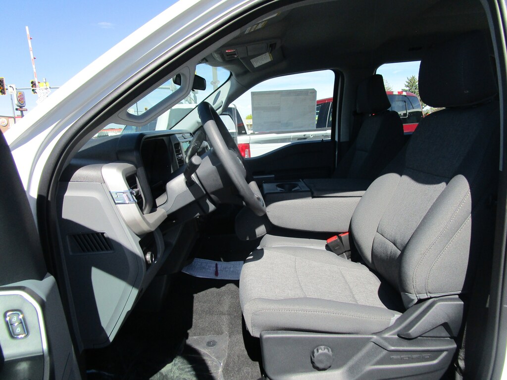 New 2026 Ford Super Duty F-250 SRW XL XL 4WD Crew Cab 6.75 Box